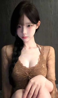 【武汉】粉嫩骚妹奶子很有弹性很软