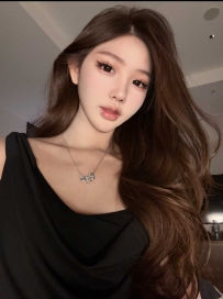 苏州市常熟市1.7大长腿扛起一顿输出