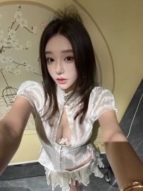 闵行嫩妞身材哇塞吃屌很爽