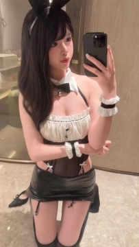 【义乌】嫩嫩的小骚妹年龄小粉穴紧致