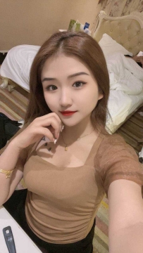 肤白貌美性感妹子