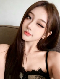 绍兴市越城区黑丝妖娆小妹趴着取货