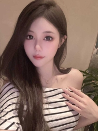 白银小妹床上妥妥的骚货