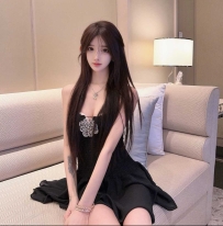 赤峰市松山区高挑小女人温馨房间的刺激感